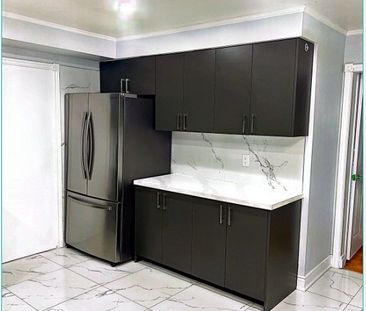 For Lease - 308 Centre Street Unit# Upper Level Apartment A, Brampt... - Photo 1