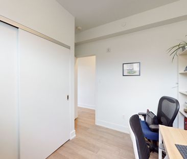 For Lease - 3258 Dundas Street, Toronto, Ontario - Photo 3