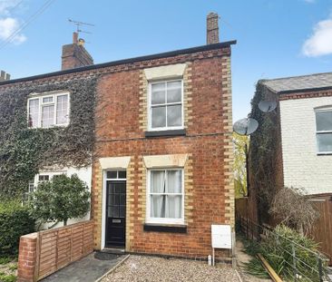 2 bedroom end of terrace house to rent - Photo 4