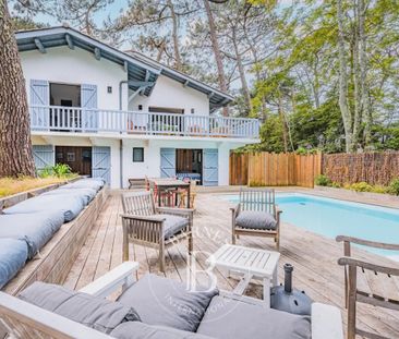 VILLA «?TOULINGUET?» À PROXIMITÉ DE LA DUNE DU PILAT AVEC PISCINE C... - Photo 1