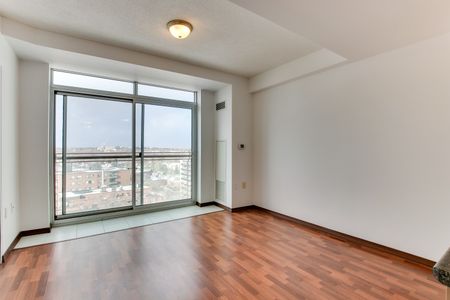 For Lease - 15 Maplewood Avenue Unit# 1110, Toronto, Ontario - Photo 4