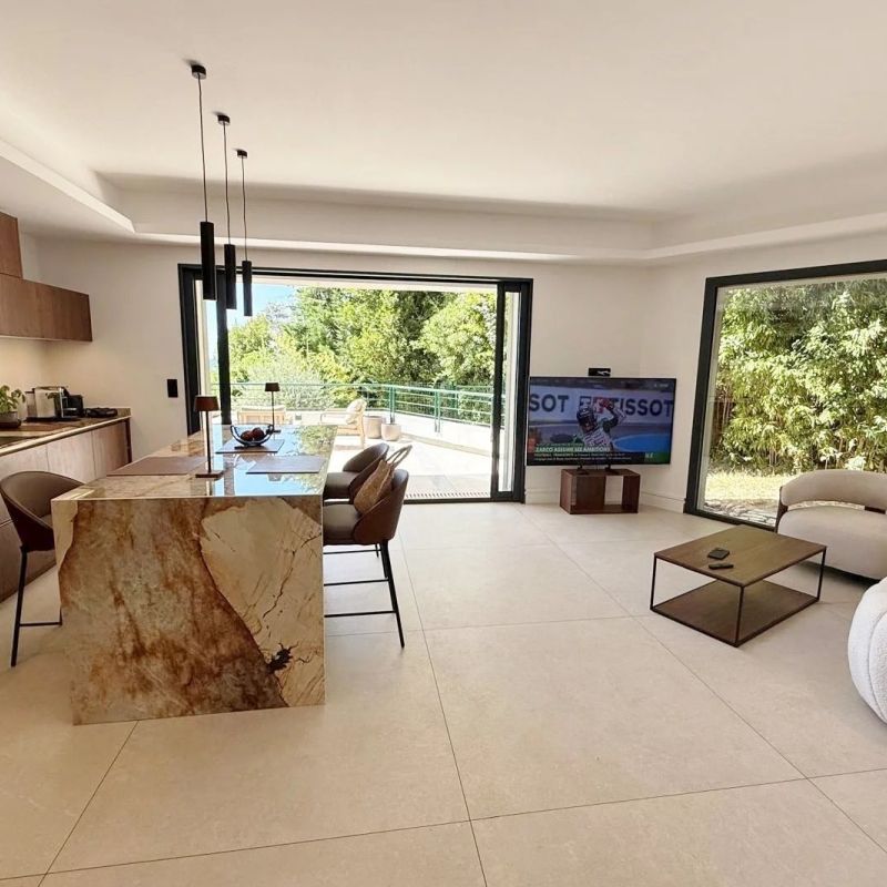 3 PIECES- VUE MER ET TERRASSE - Photo 1