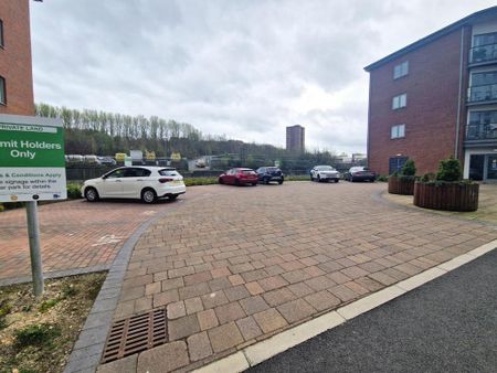 2 bedroom apartment to rent - Photo 3