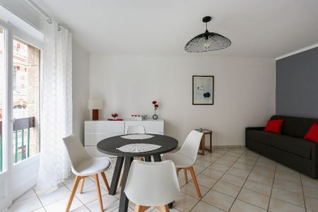 Location Appartement 1 pièce 30m² - Photo 5