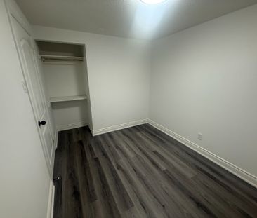 For Lease - 129 Lent Crescent, Brampton, Ontario - Photo 4