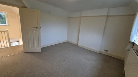 3 bedroom detached house to rent - Photo 5