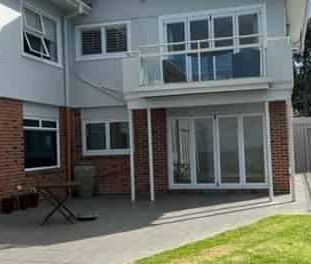 Takapuna apartment with a view - Photo 4