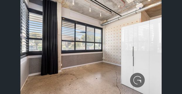 Inner North Oasis - Photo 1