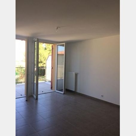 Location Appartement P2 Allauch - Photo 1