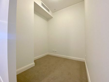Near NEW Stunning 2 Bedrooms 2 Bathroom Plus Study Apartment Short Stroll to Granville Train Station - Photo 5