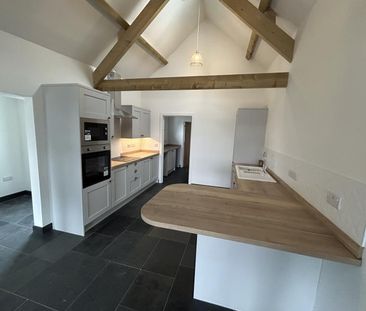 1 bedroom barn conversion to rent - Photo 5