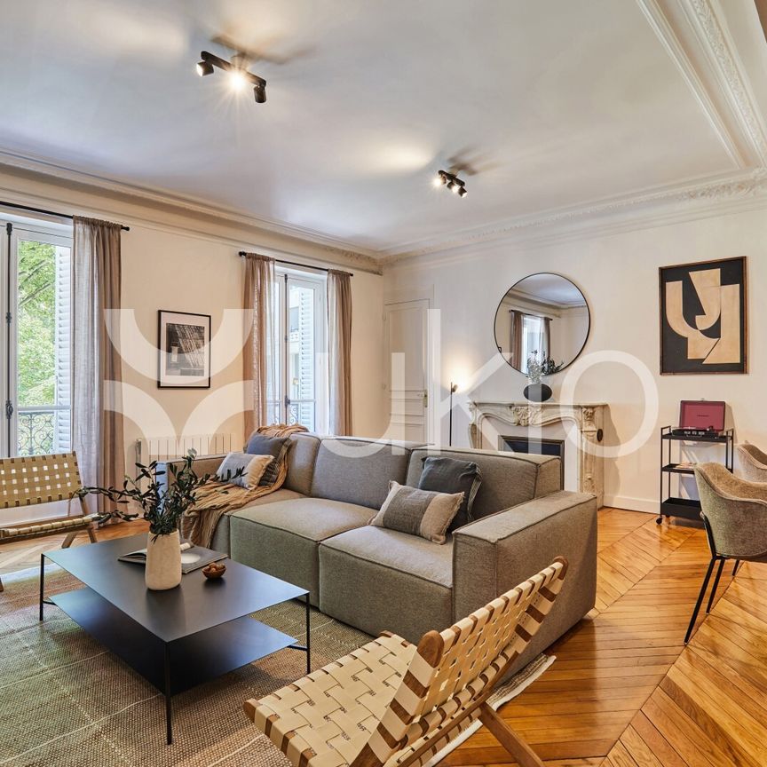 Appartement • Elysées-Madeleine - Photo 1