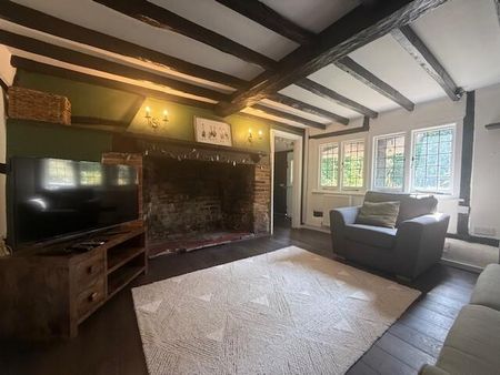 3 bedroom detached house to rent - Photo 3