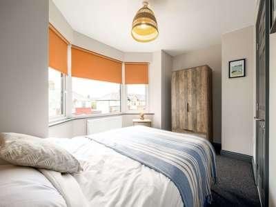 1 bedroom in a house share to rent - Photo 3