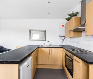 2 bedroom flat to rent - Photo 6