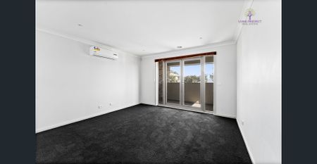 Family Living in Curlewis - Photo 4