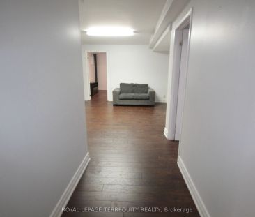 39 Joycedale Street #BASEMENT - Photo 4