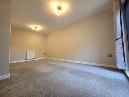 Groveside Park, Burnley - Photo 2