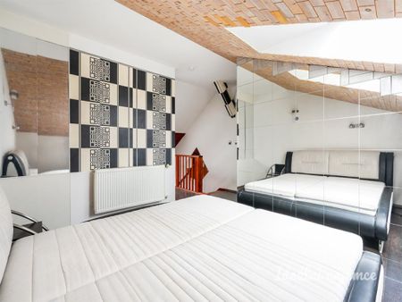 Pronájem bytu 2+kk 55 m2 - Fotografie 2