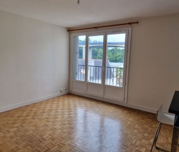 Location Appartement 3 pièces 60m² - Photo 2