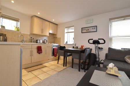 Mill Court, The Island, Radstock, Somerset, BA3 - Photo 5