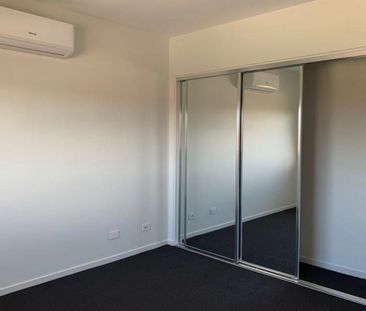 2 BEDROOM PLUS STUDY - Photo 2