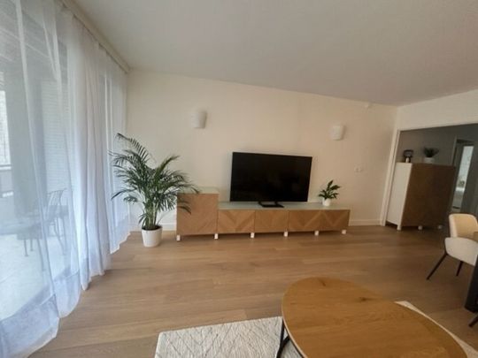 Appartement • Chaillot - Photo 1