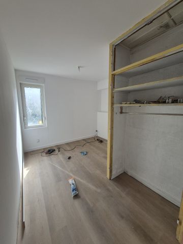 Location Appartement 4 pièces 98m² GRENAY 62160 - Photo 2