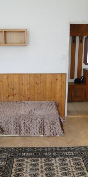 Pronájem bytu 3+kk • 80 m² bez realitkyKe Dvoru, Praha - Vokovice - Фото 1