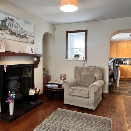 10 Comber Street, Saintfield, BT24 7AZ - Photo 4