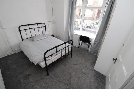 5 bedroom house to rent - Photo 4