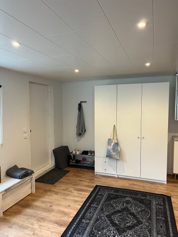 Kniparedsvägen, Olofstorp - Photo 2