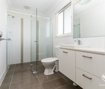 3 Bedroom Townhouse - Photo 4