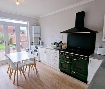 1 bedroom property to rent - Photo 4