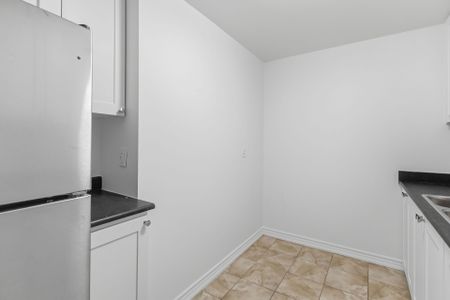 For Lease - 746 Fanshawe Park Road Unit# 401, London North, Ontario - Photo 4