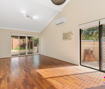 Charming Villa - Great Location - Photo 1