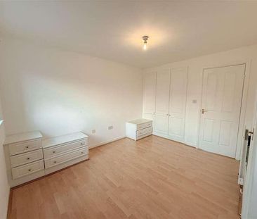 Double Bedroom House With Garden - Magnolia Gardens, Edgware, HA8 - Photo 6