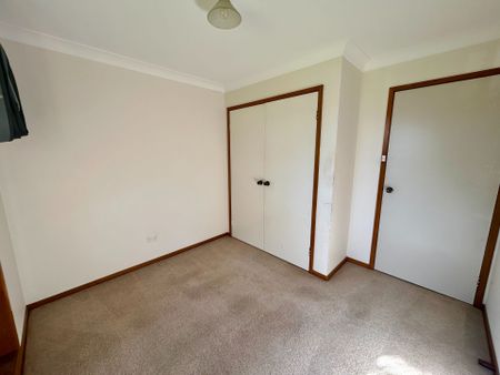3 Bedroom / 1 Bathroom / Great Coastal Property - Photo 2