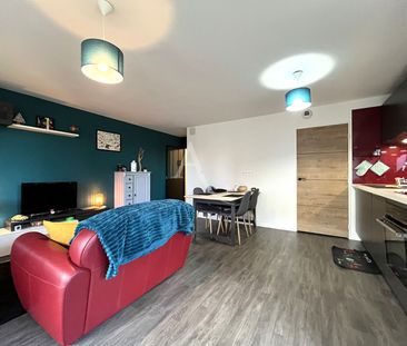 Location Appartement 3 pièces 64m² CARQUEFOU 44470 - Photo 1