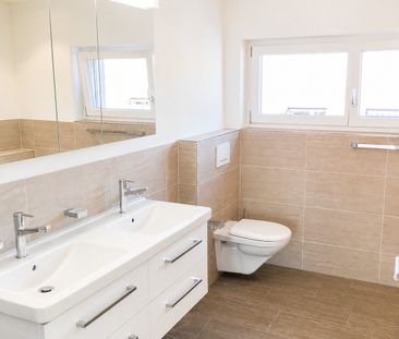Moderne 5.5-Zimmer-Attikawohnung mit grosser Terrasse in Niederbuchsiten - Foto 6