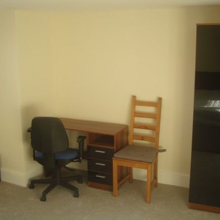 1 Bed Self contained - Student flat Fallowfield Manchester - Photo 1