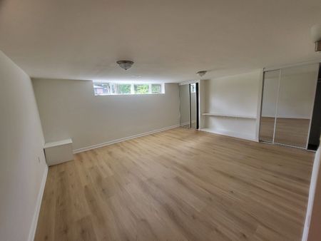 For Lease - 10 Johnson Road Unit# Lower, Aurora, Ontario - Photo 4