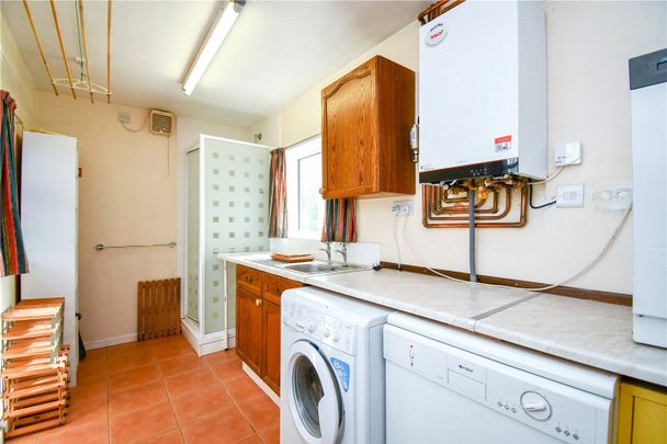 Lime Tree Grove, CH60 1US, Heswall - Photo 1