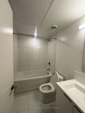 230 Simcoe Street #2711 - Photo 5