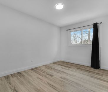 For Lease - 358 Grey Street Unit# 5, Brantford, Ontario - Photo 4