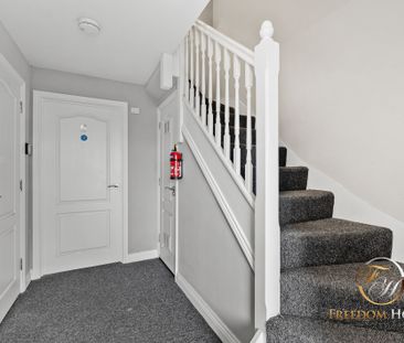 The Property In Sugar Way - Boleyn Avenue - Photo 5