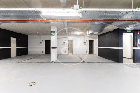 Flat for rent with Terrace in Mira-sol (Sant Cugat del Vallès) - Photo 2