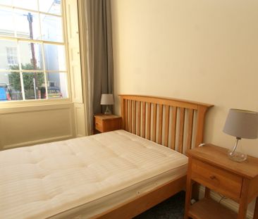 Flat 2, 32 Montpellier Villas, CHELTENHAM GL502XF - Photo 3