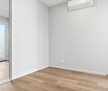 BRAND NEW HOME ON A CORNER BLOCK - Photo 5