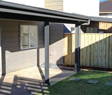 Three Bedroom Townhouse - Photo 1